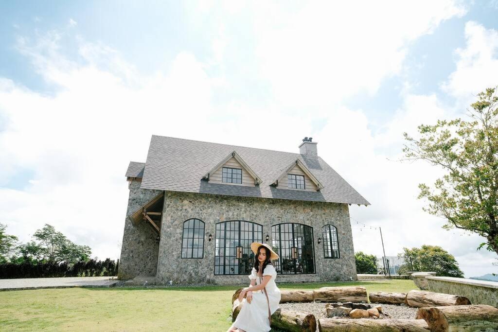 The Old Country Stone House Villa Cebu Exterior photo